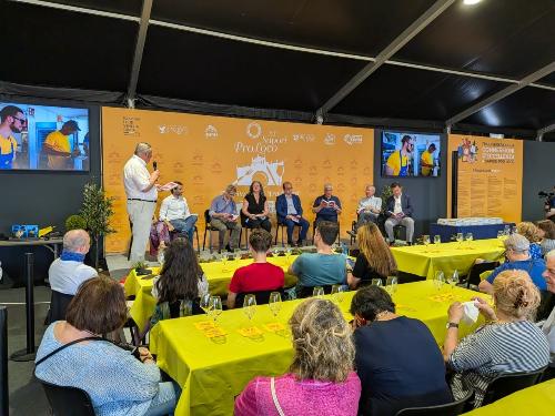 Anzil all'ultimo appuntamento nello stand IosonoFvg