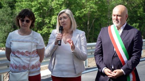 L'intervento dell'assessore regionale Cristina Amirante durante la cerimonia svoltasi a Forgaria
