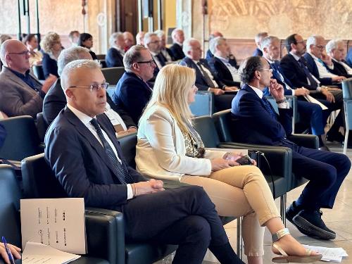 L'assessore regionale Sergio Emidio Bini presente all'incontro svoltosi a Udine