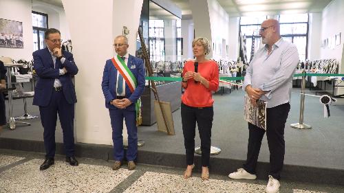 L'assessore regionale Barbara Zilli all'inaugurazione della mostra