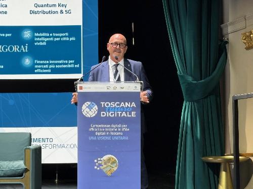 L’assessore al Patrimonio, demanio, servizi generali e sistemi informativi Sebastiano Callari  interviene all'evento Toscana Digitale a Firenze