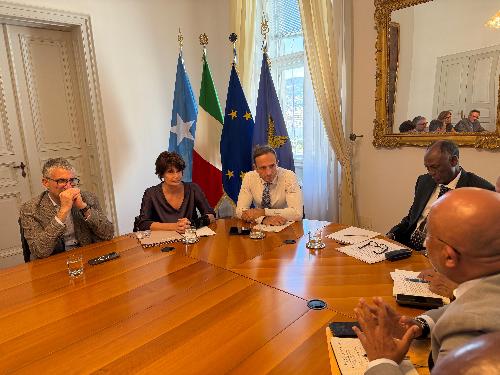 L'incontro tra il governatore Fedriga, gli assessori Rosolen e Roberti con il ministro del Lavoro della Repubblica di Somalia Salim Alio Ibro