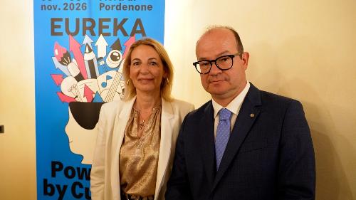 Il vicegovernatore Mario Anzil insieme l'assessore regionale della Regione Lazio Simona Renata Baldassarre,