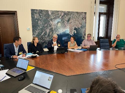 La riunione tra Regione, Arpa Fvg, Siot-Tal alla presenza dell'assessore regionale alla Difesa dell'ambiente, energia e sviluppo sostenibile, Fabio Scoccimarro.