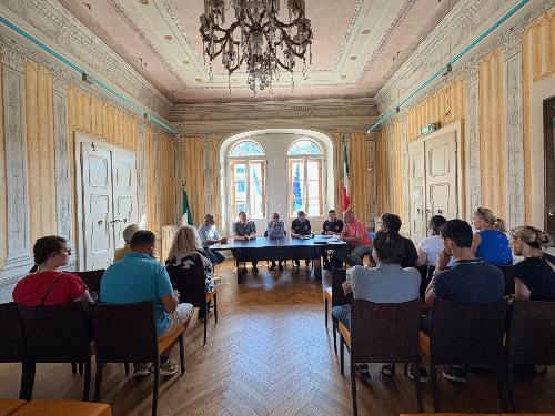 L’assessore regionale alla Salute e protezione civile Riccardo Riccardi a Cormons all'incontro con i proprietari delle abitazioni che sono state completamente distrutte dalla frana del 17 novembre scorso nella frazione di Brazzano.

