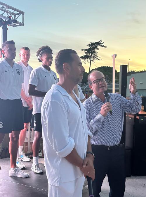 Il vicegovernatore del Friuli Venezia Giulia con delega allo Sport, Mario Anzil in occasione della presentazione ufficiale della prima squadra dell’Apu Old Wild West Udine per la stagione di Serie A 2026/2027.
