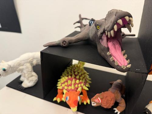 Alcune della opere della mostra "Dyno Art" a Trieste