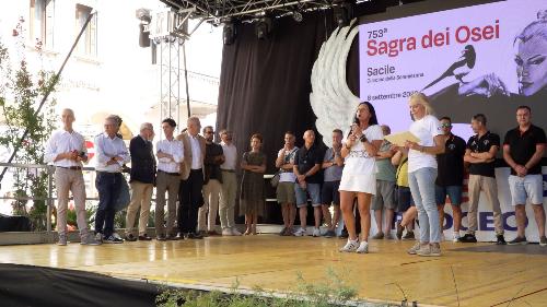 L'assessore regionale Stefano Zannier all'inaugurazione a Sacile della Sagra degli Osei,alla presenza del viceministro dell'Ambiente Vannia Gava