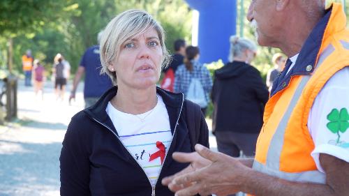L'assessore alle Finanze Barbara Zilli alla "Marcia con il cuore sul fiume" a Dignano 
