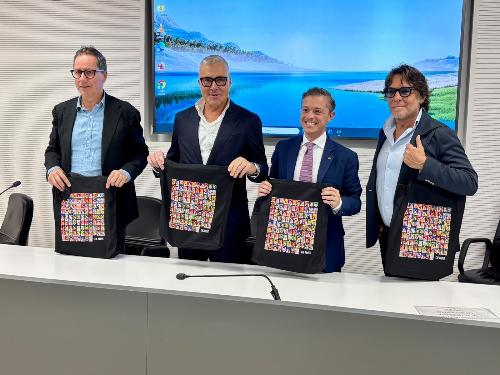 L'assessore regionale alle Attività produttive e Turismo Sergio Emidio Bini con (da sinistra)  Claudio Tognoni, il vicesindaco di Udine Alessandro Venanzi e Alessandro Tollon, consigliere della Camera di Commercio di Pordenone Udine