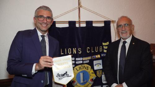 Una fase della cena al Lions Club Miramar di Trieste