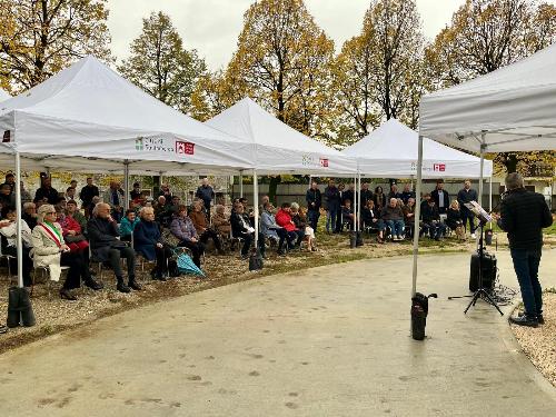 Il pubblico presente alla cerimonia svoltasi oggi a Barbeano