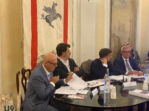 L'assessore Callari (primo da sinistra)