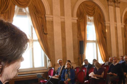 L'assessore regionale al Lavoro, formazione, istruzione, ricerca, università e famiglia, Alessia Rosolen, all'evento "Ricerca e innovazione in Friuli Venezia Giulia - Forza e potenzialità nell'Horizon Europe di oggi e di domani"