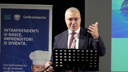 L'assessore alle Attviità produttive e al Turismo Sergio Emidio Bini