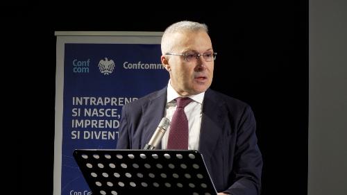 L'assessore alle Attviità produttive e al Turismo Sergio Emidio Bini