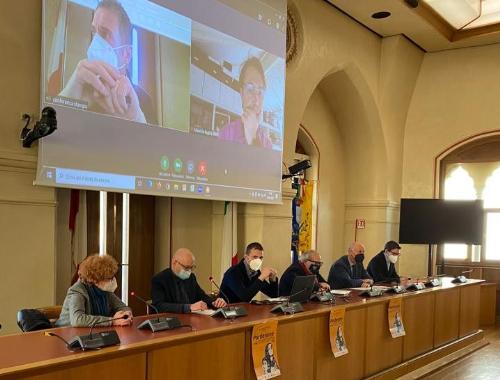 L'assessore regionale alla Cultura Tiziana Gibelli a Pordenone durante la presentazione del calendario degli eventi in programma a Pordenone nell'ambito delle celebrazioni della Giornata della Memoria 2022, tra cui il concerto "La memoria sulla sabbia" con il Nefesh trio & Anton Dressler a cura della Regione e della Camera di commercio di Pordenone e Udine.