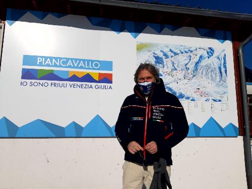 L'assessore regionale Sergio Emidio Bini oggi in visita agli impianti di Piancavallo