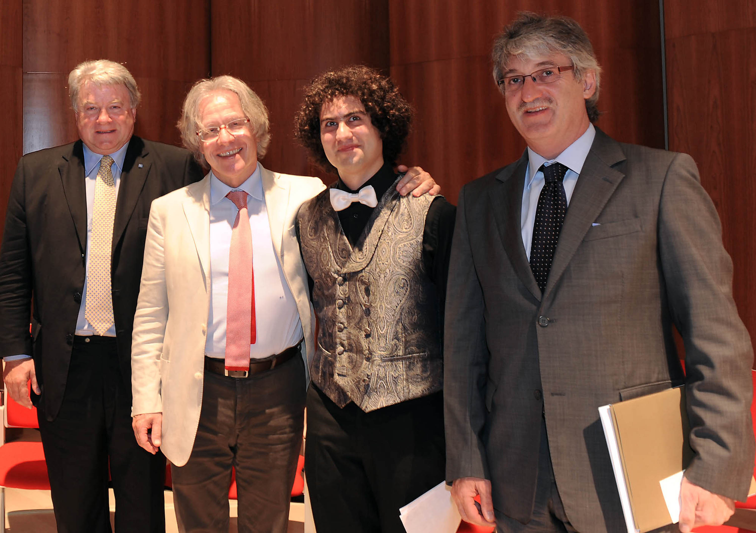 Elio De Anna (Assessore regionale Cultura), Paolo Fazioli (Fazioli Pianoforti), Sebastian Di Bin (Pianista) e Renzo Tondo (Presidente Friuli Venezia Giulia) all'inaugurazione dell'impianto fotovoltaico della Fazioli Pianoforti. (Sacile 07/06/11)
