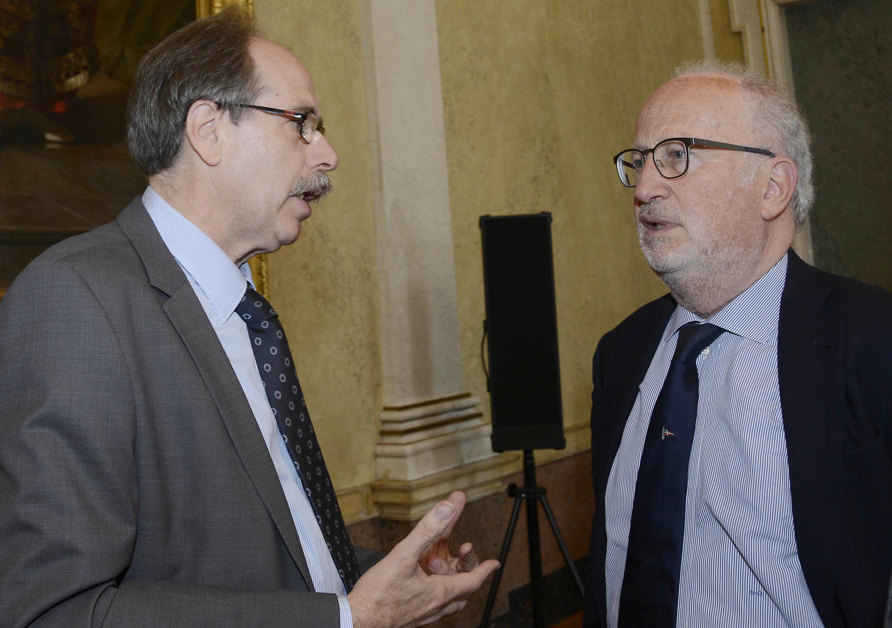 Gianni Torrenti (Assessore regionale Istruzione, Università, Ricerca, Famiglia, Associazionismo, Cooperazione, Cultura, Sport, Relazioni internazionali e comunitarie) e Giorgio Orsoni (Sindaco Venezia) nella sede della Regione FVG. (Trieste 30/05/13)