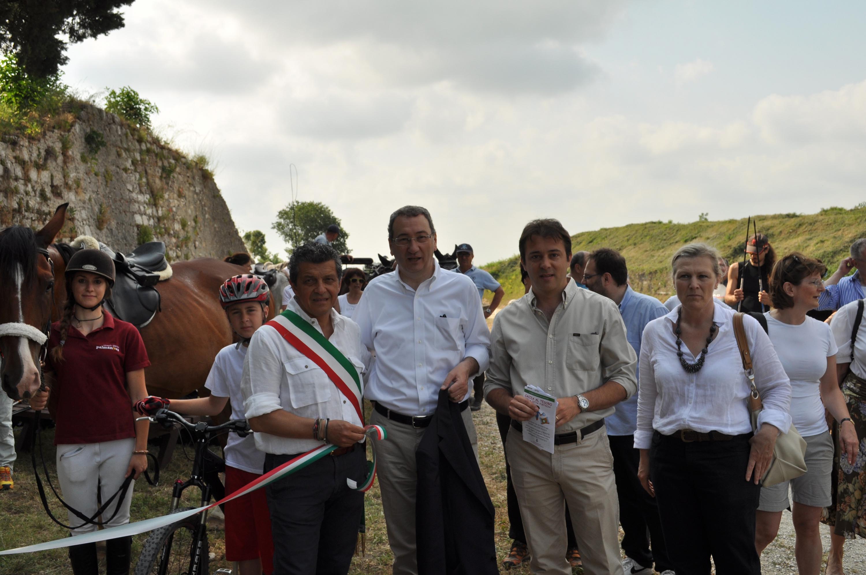 Francesco Martines (Sindaco Palmanova) e Sergio Bolzonello (Vicepresidente FVG e assessore regionale Attività produttive) all'inaugurazione dei percorsi turistici del Parco storico dei Bastioni. (Palmanova 23/06/13)