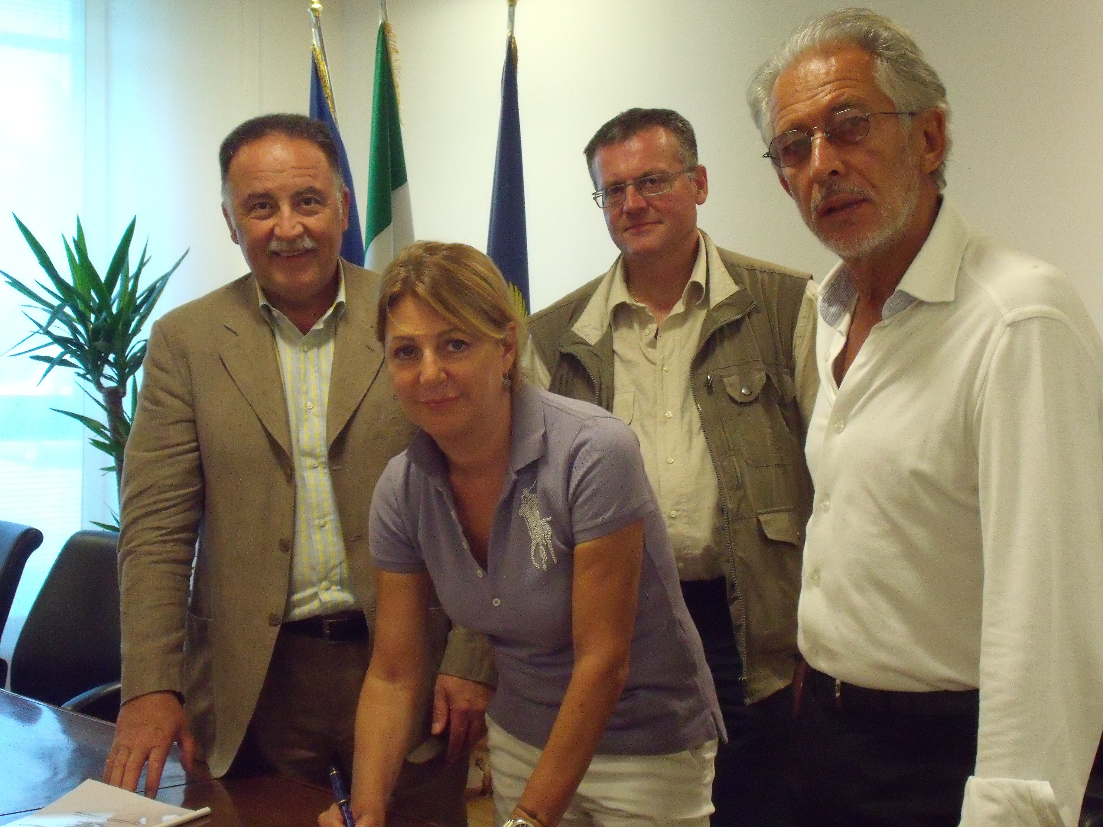 Maria Sandra Telesca (assessore  regionale Salute e Politiche sociali) con Giuseppe Napoli (presidente Federsanità ANCI Fvg), Renzo Francesconi (vicepresidente vicario ANCI Fvg) e Gianfranco Pizzolitto (AUSER Fvg). (Trieste, 05/08/13)