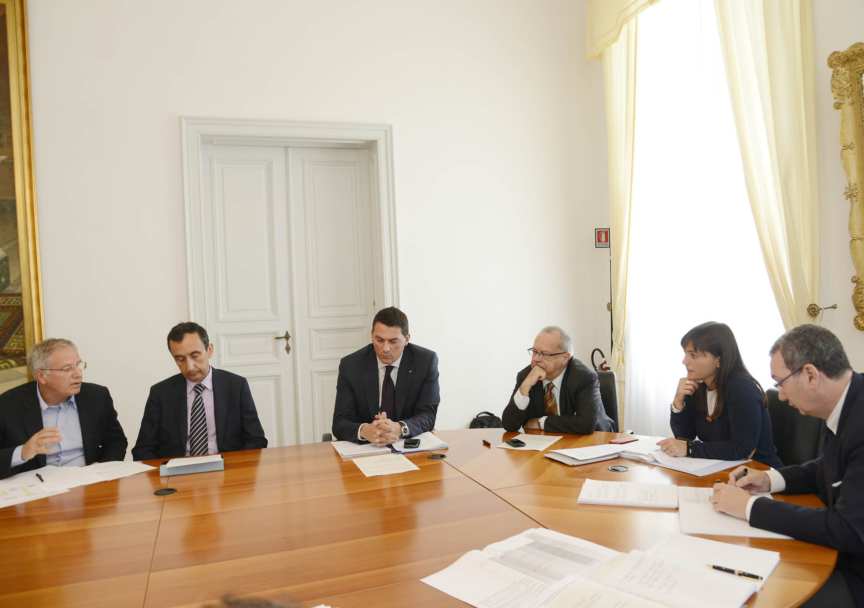 Debora Serracchiani (Presidente Friuli Venezia Giulia) e Sergio Bolzonello (Vicepresidente FVG e assessore regionale Attività produttive), con Michelangelo Agrusti (Presidente Unione Industriali Pordenone), incontrano i vertici dell'Ideal Standard. (Trieste 19/09/13)