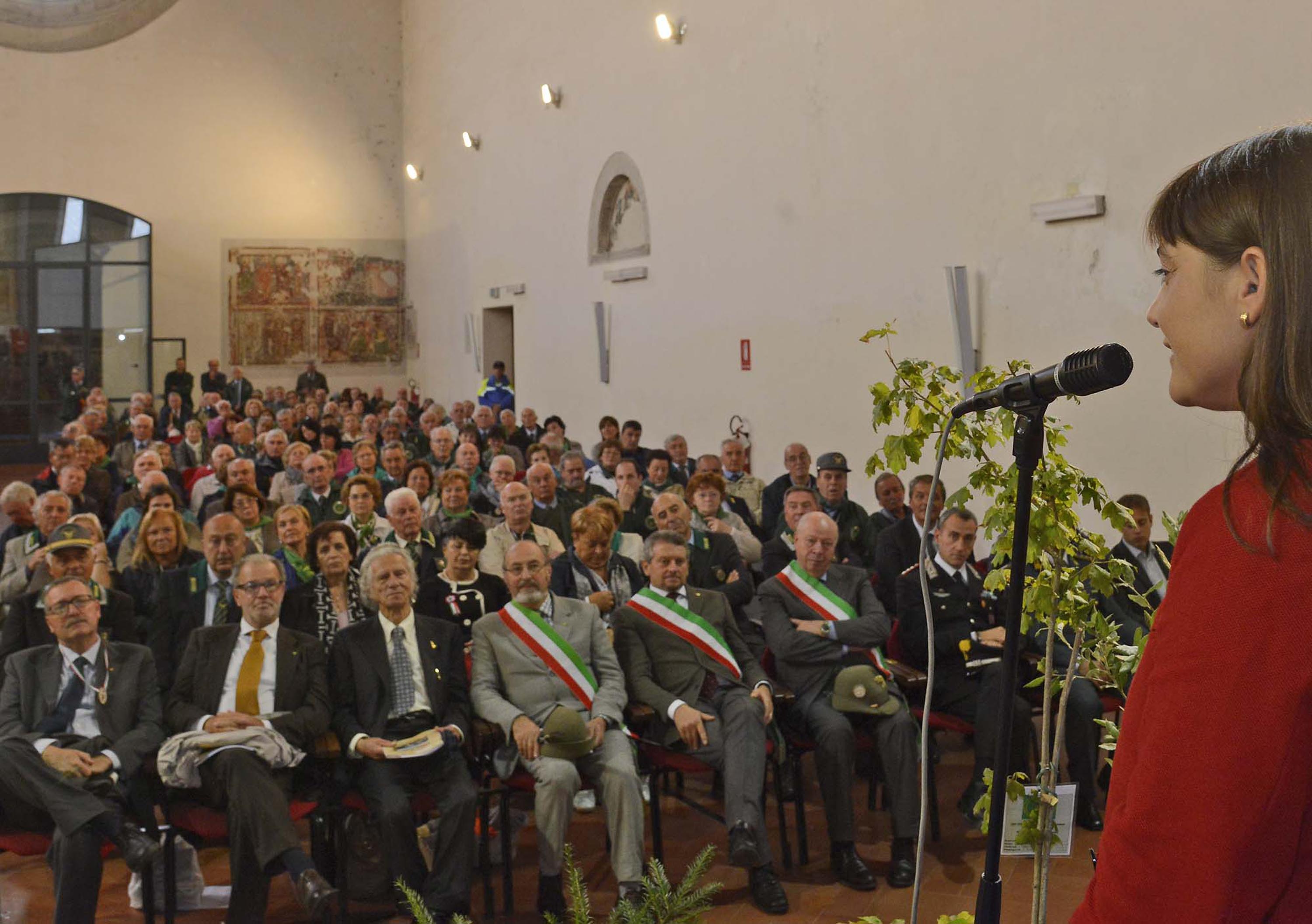 Debora Serracchiani (Presidente Friuli Venezia Giulia) interviene al 69° Raduno nazionale dei Forestali. (Cividale del Friuli 29/09/13)