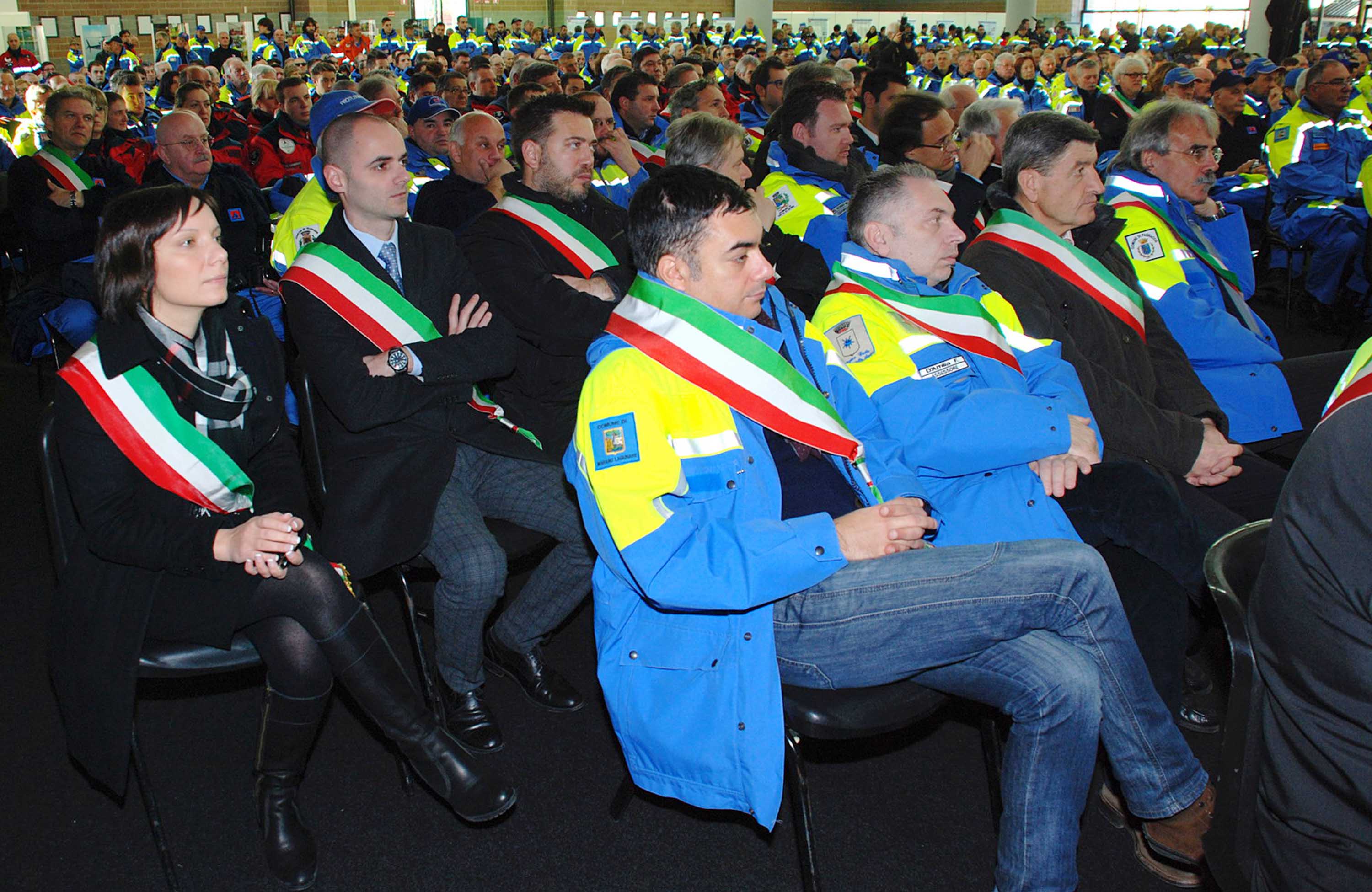 Sindaci e volontari alla XVI Giornata del Volontario di Protezione civile - Udine 07/12/2013
