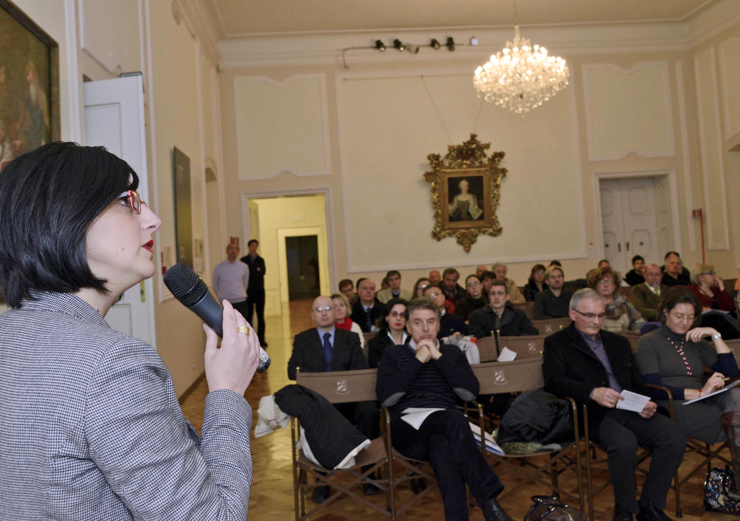 Sara Vito (Assessore regionale Ambiente) interviene alla presentazione del documentario &quot;Le voci della pioggia&quot;, a Palazzo Attems Petzenstein - Gorizia 09/12/2013