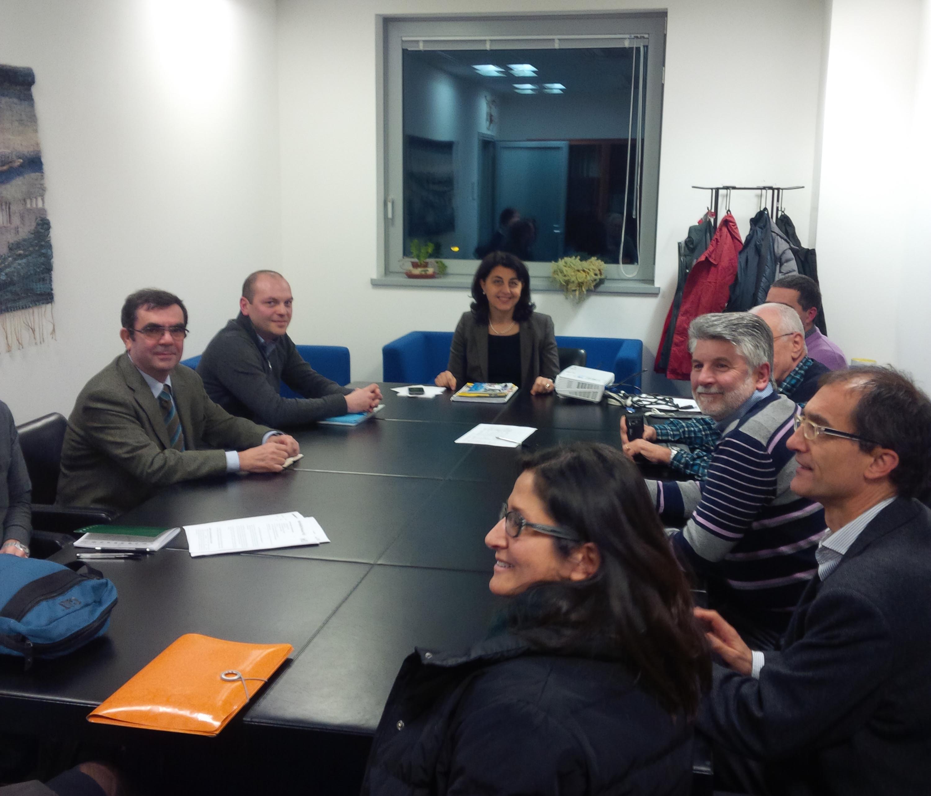 Mariagrazia Santoro (Assessore regionale Infrastrutture e Mobilità) con rappresentanti di associazioni aderenti FIAB e ambientaliste - Udine 13/01/2014