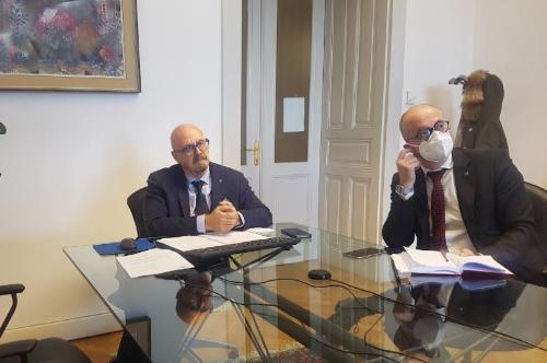 Un momento dell'incontro che si è tenuto in modalità telematica alla presenza dell'assessore regionale al Patrimonio Sebastiano Callari