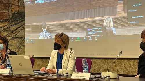 L'assessore regionale alle Finanze del Friuli Venezia Giulia, Barbara Zilli, al seminario dedicato all’imprenditorialità femminile nel Pnrr, promosso da Unionacamere e Camera di commercio di Pordenone - Udine.
