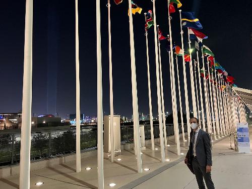 Il Governatore della Regione Massimiliano Fedriga all'esterno dei padiglioni dell'Expo a Dubai