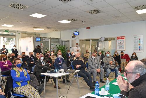 L'intervento del vicegovernatore Riccardo Riccardi nel corso dell'incontro svoltosi a Spilimbergo alla presenza dei sindaci del Distretto delle Dolomiti friulane