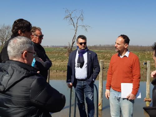 L’assessore regionale alla Difesa dell’ambiente e Sviluppo sostenibile, Fabio Scoccimarro, ha incontrato amministratori comunali e realtà associative e sportive a San Giorgio di Nogaro, Muzzana del Turgnano e Lignano Sabbiadoro, per fare il punto sulla tematica dragaggi.