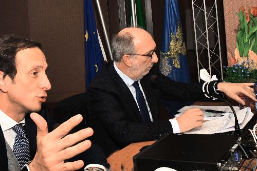 Il governatore Massimiliano Fedriga e il vicegovernatore Riccardo Riccardi all'Ospedale San Polo di Monfalcone