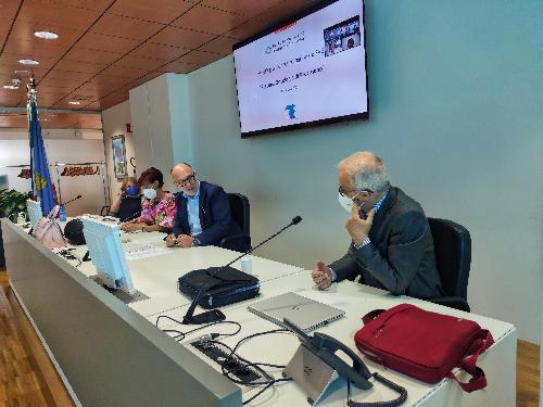 Il vicegovernatore Riccardo Riccardi al convegno dedicato all'oncologia di precisione, a Udine