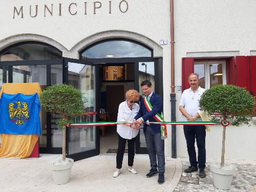 L'assessore regionale alla Cultura, Tiziana Gibelli, intervenuta ad Arzene in occasione dell'inaugurazione della nuova biblioteca civica.
