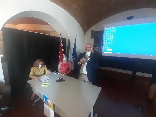 L'assessore regionale Callari durante il suo intervento