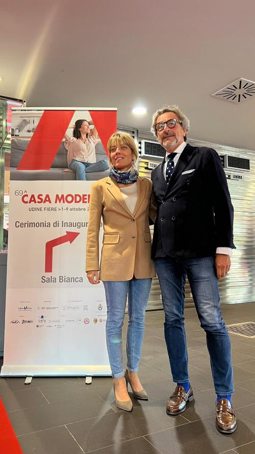 L'assessore regionale alle Finanze, Barbara Zilli, con il presidente di Udine e Gorizia Fiere Spa Antonio Di Piazza.