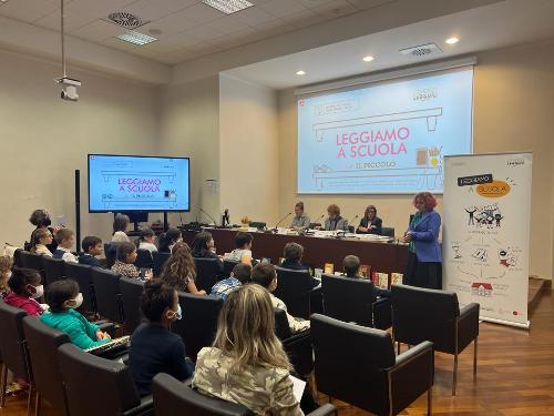 La presentazione del progetto "LeggiAMO a Scuola"