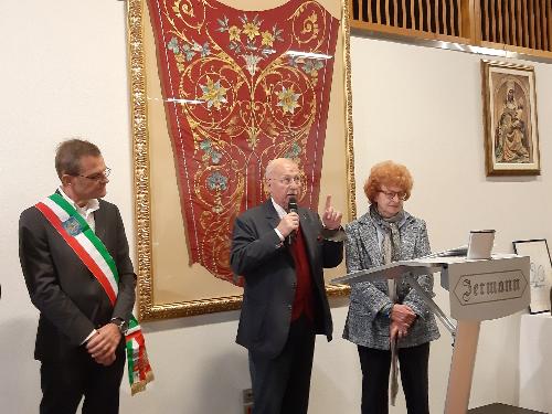 L'assessore regionale alla Cultura Tiziana Gibelli  a Ruttars di Dolegna del Collio con il sindaco Carlo Comis e il giornalista Cluadio Fabbro