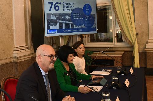 L'assessore regionale al patrimonio Sebastiano Callari all’apertura della 76esima edizione delle Giornate Mediche Triestine