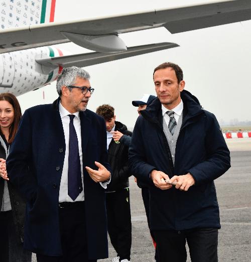 Il governatore Fedriga assieme all'amministratore delegato di ITA Fabio Maria Lazzerini