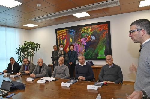 L'assessore regionale alle Autonomie locali Pierpaolo Roberti introduce a Udine la firma della costituzione dell'Assemblea regionale della Comunità linguistica tedesca