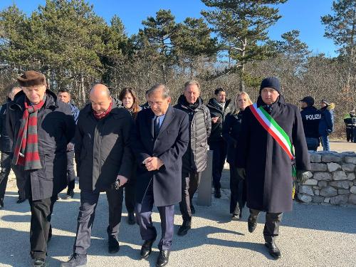 L'arrivo del presidente del Senato Ignazio La Russa al Monumento nazionale della foiba di Basovizza