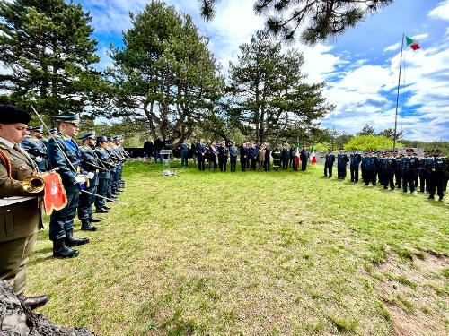 La cerimonia commemorativa del settantottesimo anniversario della morte dei 97 finanzieri deportati dalla caserma di via Campo Marzio di Trieste, uccisi e infoibati dalle milizie titine nel 1945 pochi giorni dopo la liberazione della città dall'occupazione nazista.