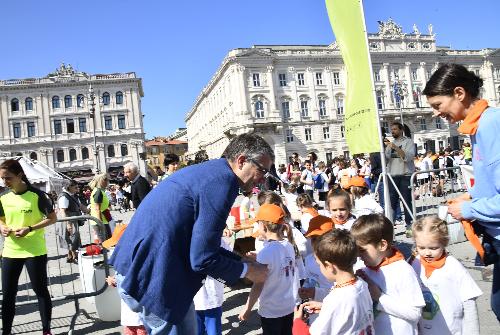 L’assessore regionale alle Autonomie locali Pierpaolo Roberti, durante le premiazioni della Trieste Spring Young