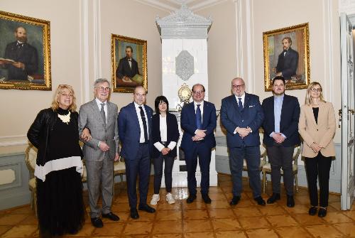 Foto di gruppo dei partecipanti alla riunione odierna nel Municipio di Gorizia
